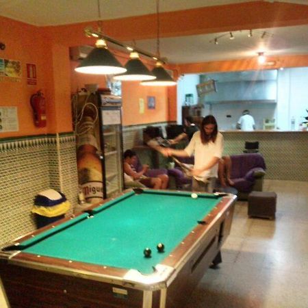 Residencia Malaga Backpackers Hostel Екстериор снимка