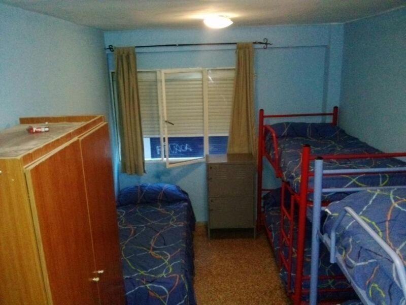 Residencia Malaga Backpackers Hostel Стая снимка